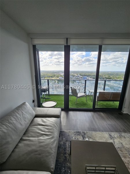 Comprar apartamento en Hyde Midtown 2511