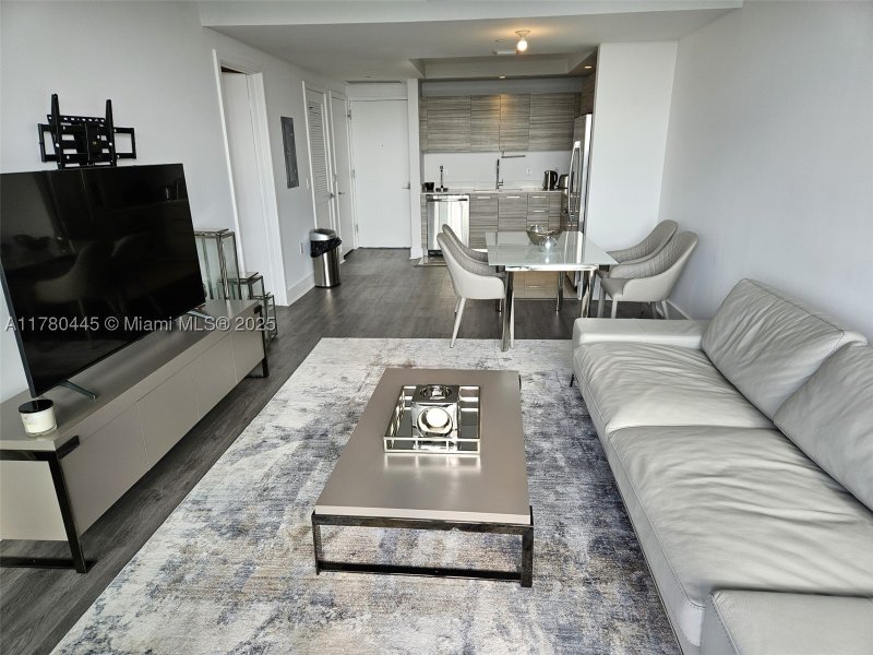 Comprar apartamento en Hyde Midtown 2511