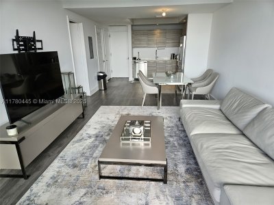 Comprar apartamento no Hyde Midtown 2511