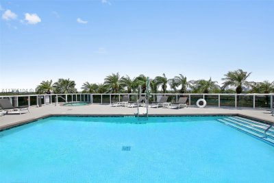 Comprar apartamento en The Meridian Lofts 412