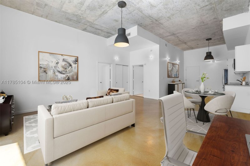Condo for sale at The Meridian Lofts 412