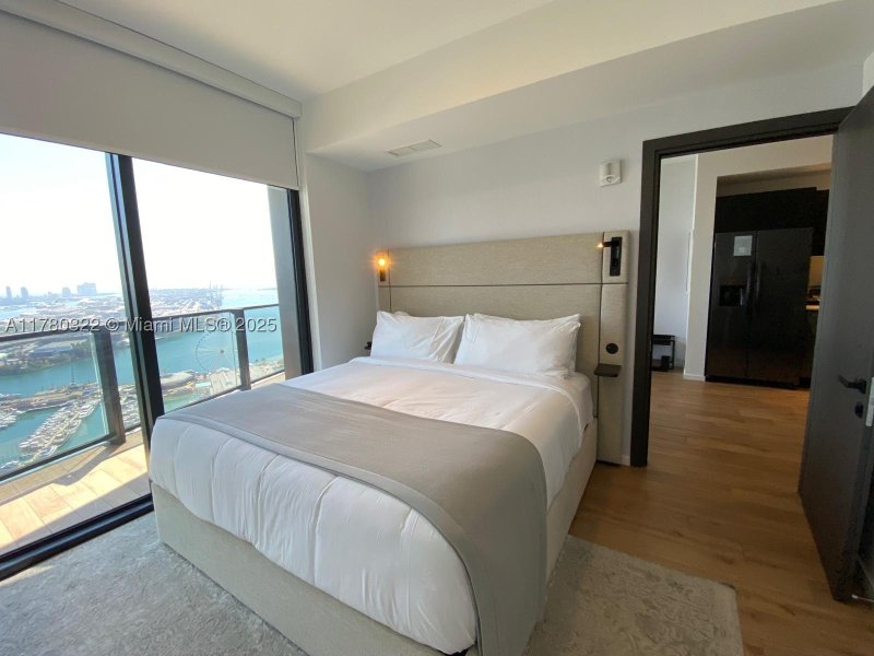 Condo for sale at The Elser Hotel and Residences 2910