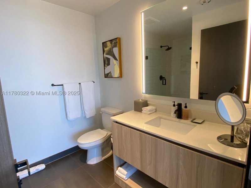 Condo for sale at The Elser Hotel and Residences 2910