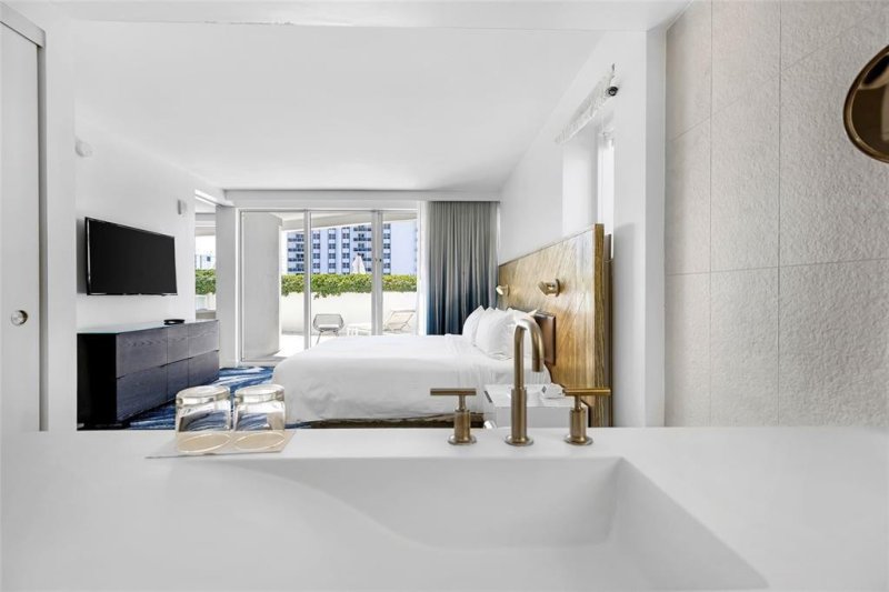 Condo for sale at W Residences Ft Lauderdale 501