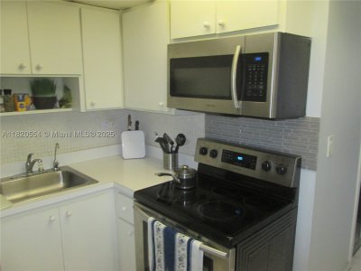 Comprar apartamento en Winston Towers 2111