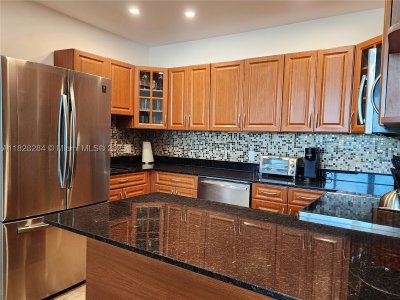 Aluguel de apartamento no Alexander Towers 320