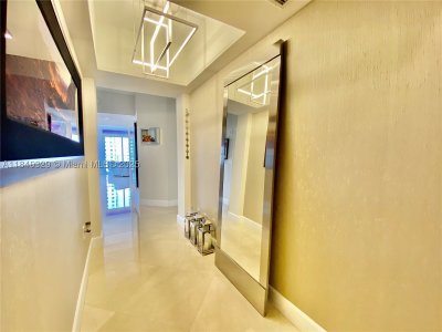 Turnberry Village South Apt #1220