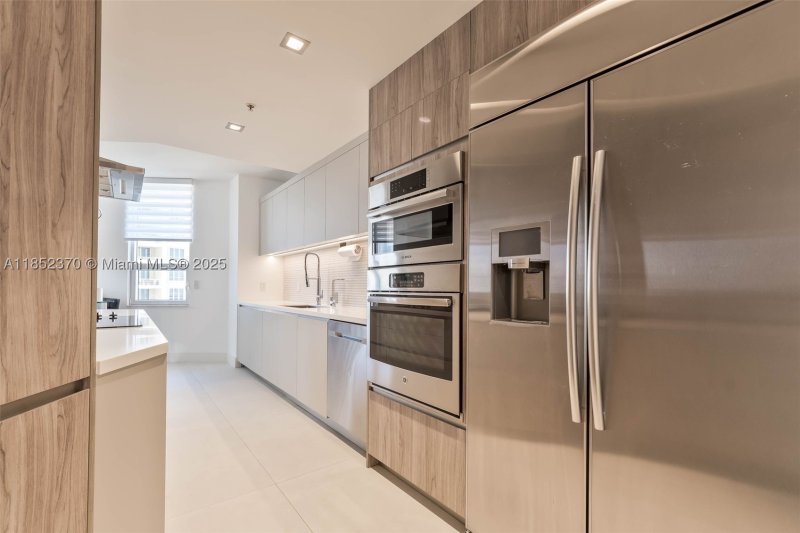 Comprar apartamento en Three Tequesta Point 1906