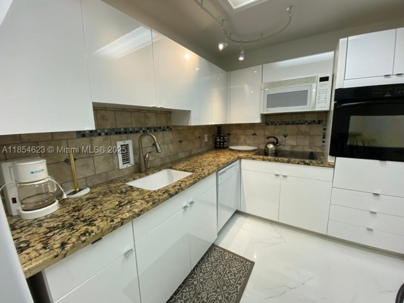Apartment for rent at Sian Ocean Residences 10F