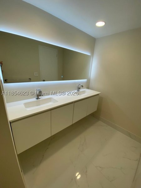 Apartment for rent at Sian Ocean Residences 10F