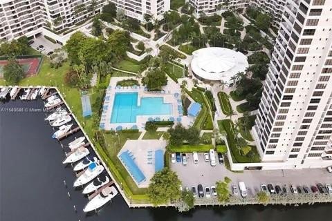 Condo for sale at Olympus Condo 814