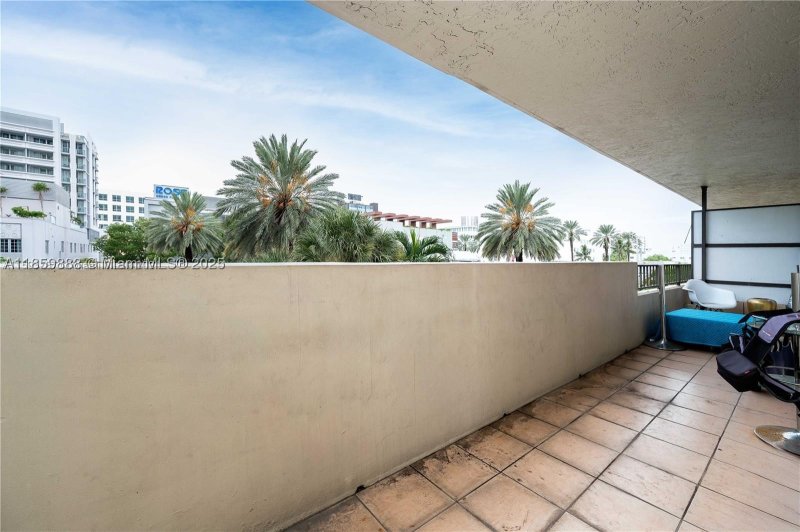 Condo for sale at Georgian 302