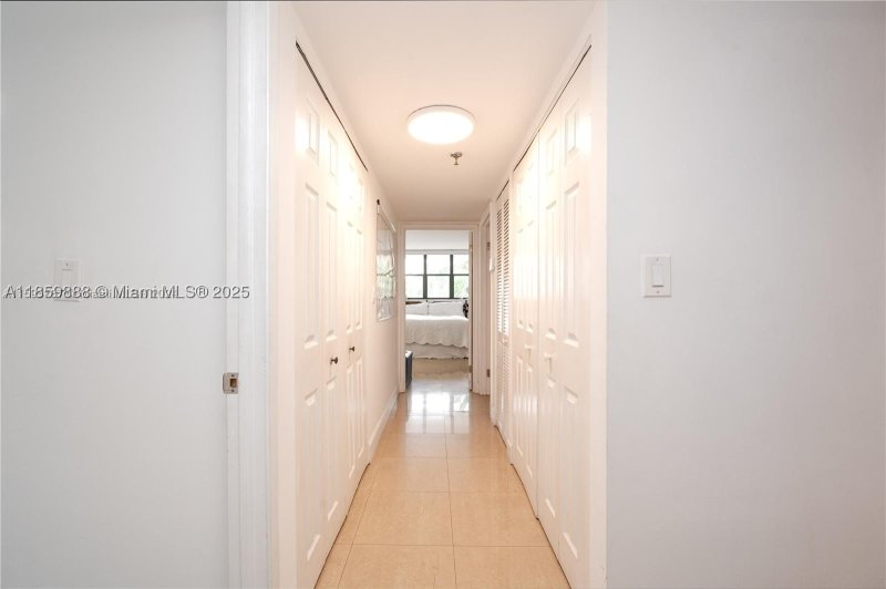 Condo for sale at Georgian 302