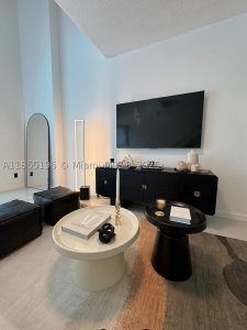 Comprar apartamento no Infinity on Brickell 1406