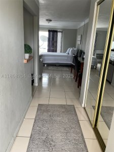 Comprar apartamento en Bayshore Yacht Tennis Club 215