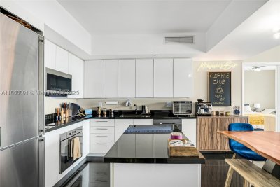 Comprar apartamento en Mint at Riverfront 4312