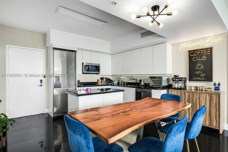 Comprar apartamento en Mint at Riverfront 4312