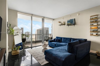 Mint at Riverfront Apt #4312