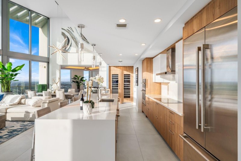 Condo for sale at 100 Las Olas 4603