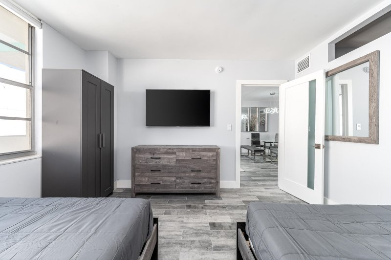 Apartment for rent at Sea Air Towers 1203