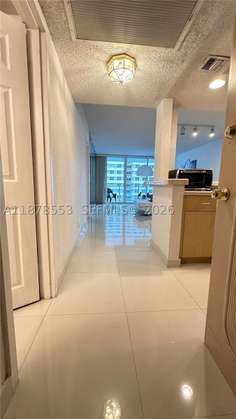 Apartment for rent at Parker Plaza Estates 725