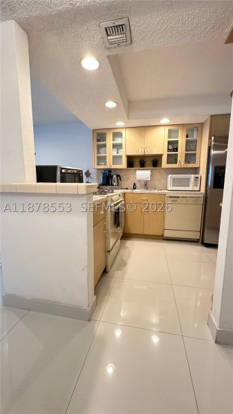 Apartment for rent at Parker Plaza Estates 725