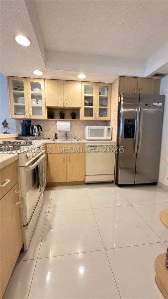 Apartment for rent at Parker Plaza Estates 725