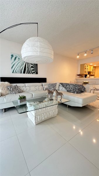 Apartment for rent at Parker Plaza Estates 725
