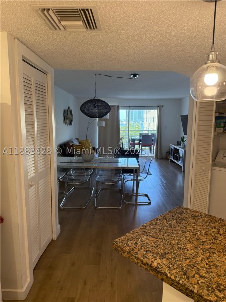 Comprar apartamento en Le Frontenac 505