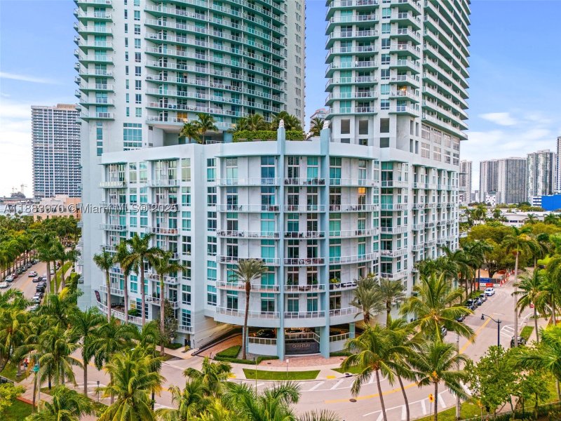 Condo for sale at Quantum 4018
