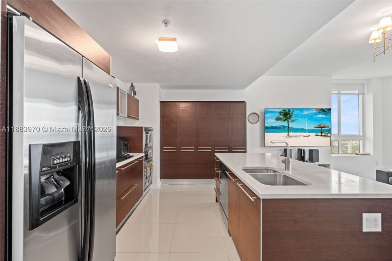 Condo for sale at Quantum 4018