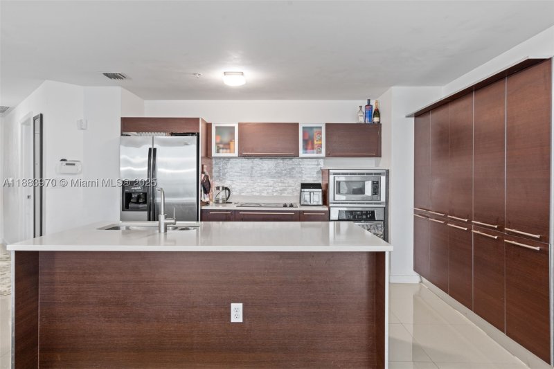 Condo for sale at Quantum 4018