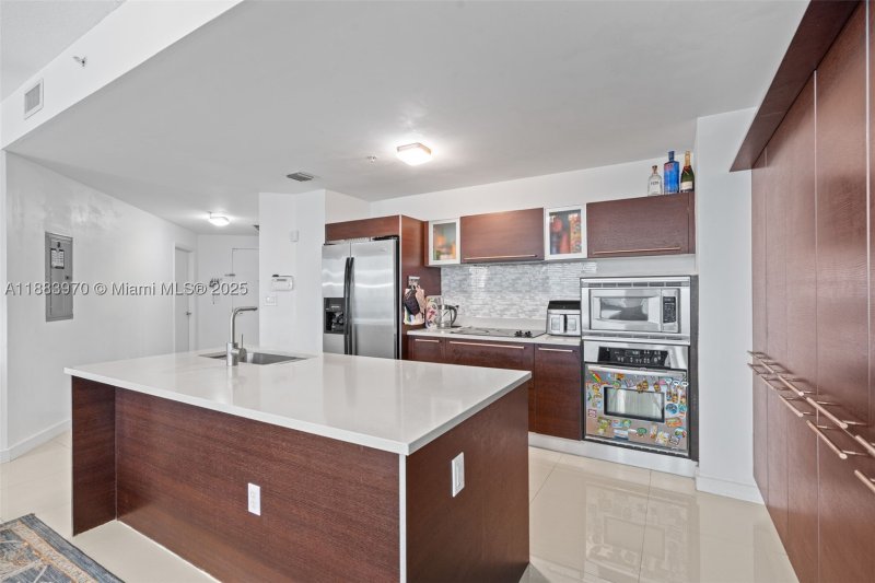 Condo for sale at Quantum 4018