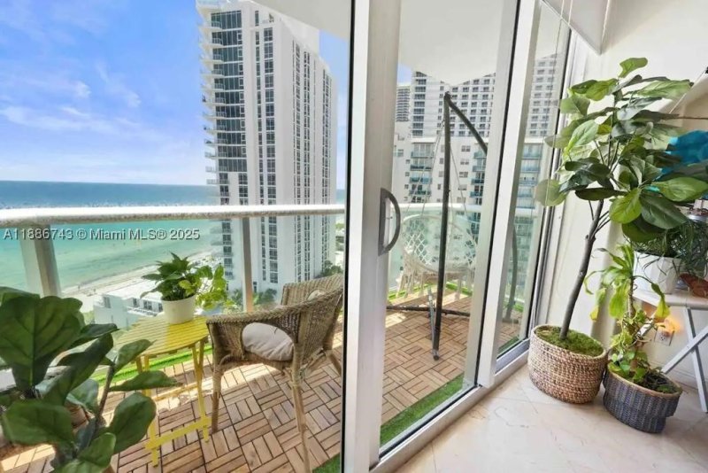 Apartment for rent at Tides Hollywood Beach 14L