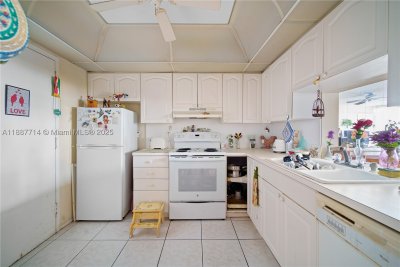 Comprar apartamento en East Point Towers 1018