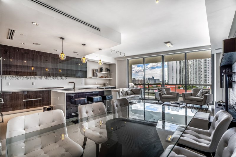 Comprar apartamento en Echo Aventura 603