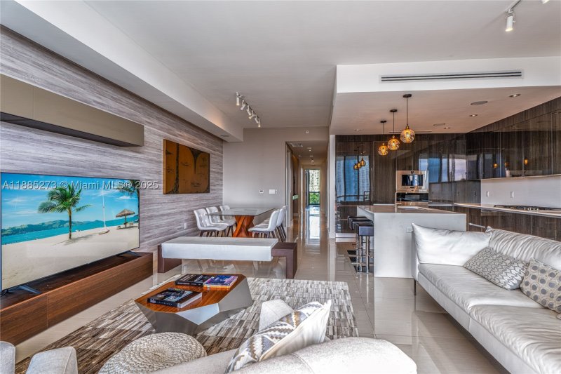 Comprar apartamento en Echo Aventura 603