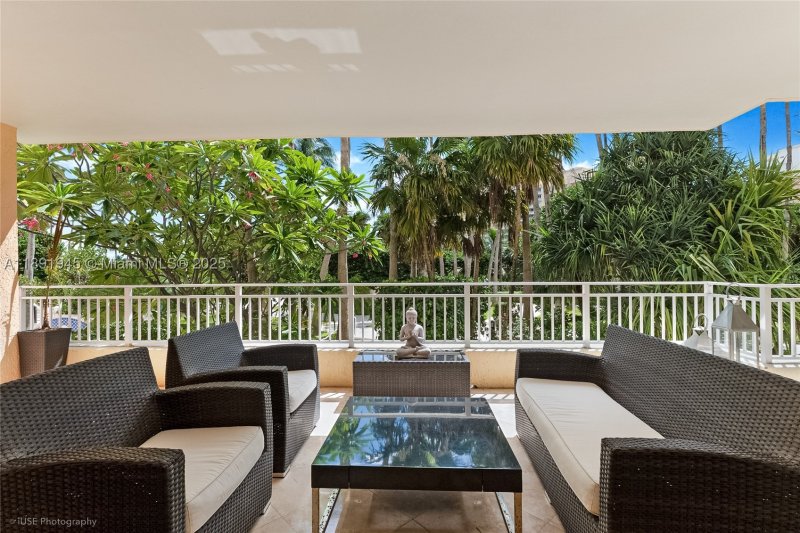 Condo for sale at Ocean Tower Two 303