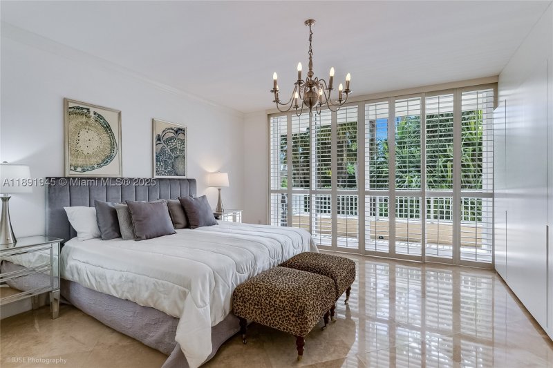 Condo for sale at Ocean Tower Two 303