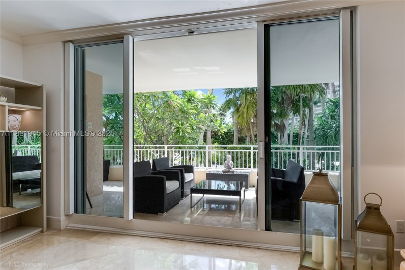 Condo for sale at Ocean Tower Two 303