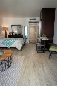 Comprar apartamento no Aventura Beach Club 720
