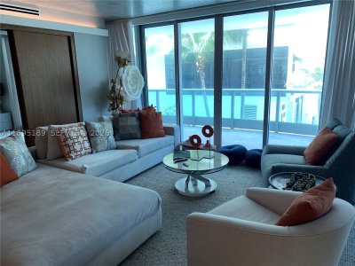 Comprar apartamento no Azure 305