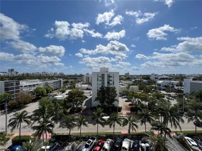 Mirador Apt #808