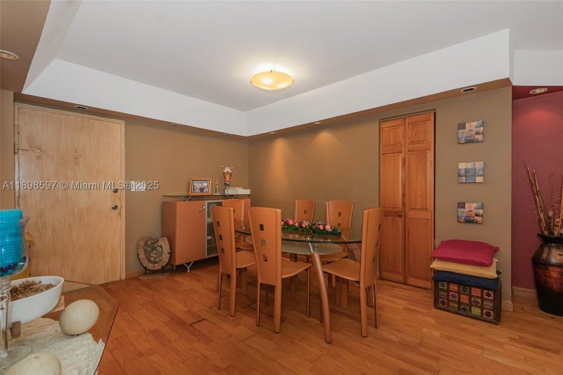 Condo for sale at Kennedy House 5A