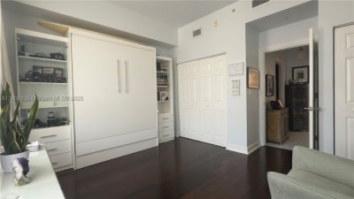 Comprar apartamento en Alaqua 532