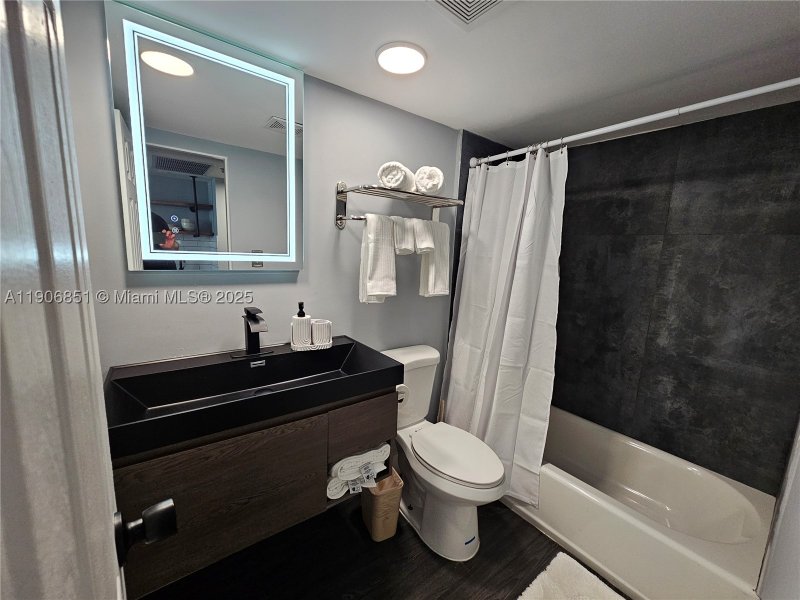Apartment for rent at Aventura Beach Club 324