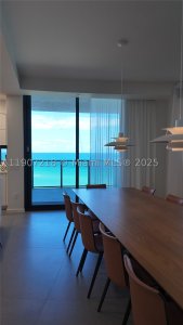 Comprar apartamento no Porsche Design Tower 905