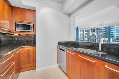 Comprar apartamento en Las Olas River House 1208