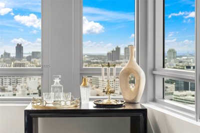 Aluguel de apartamento no Setai 3202