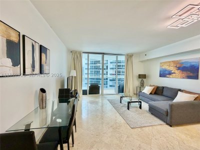 Aluguel de apartamento no Beach Club Two 3605